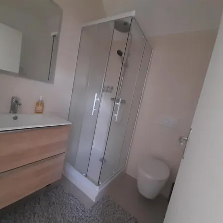 アパート Au Nid De Cigo *